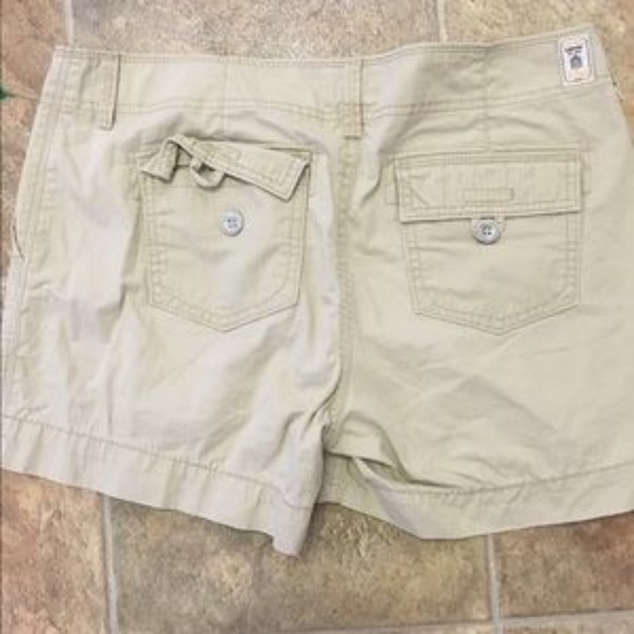 Tan Levi Shorts - Picture 2 of 4